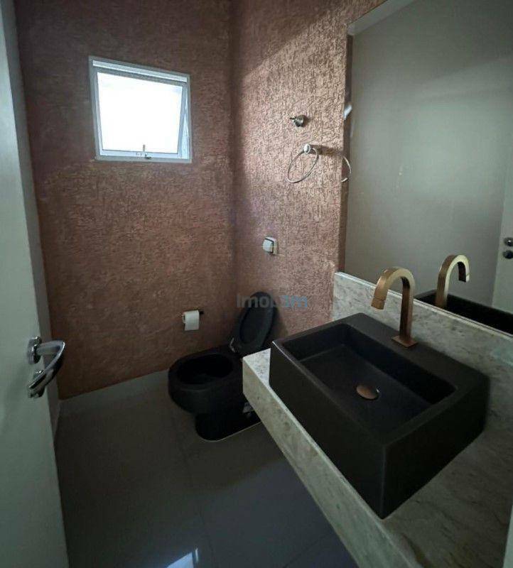 Casa de Condomínio para alugar com 3 quartos, 190m² - Foto 4