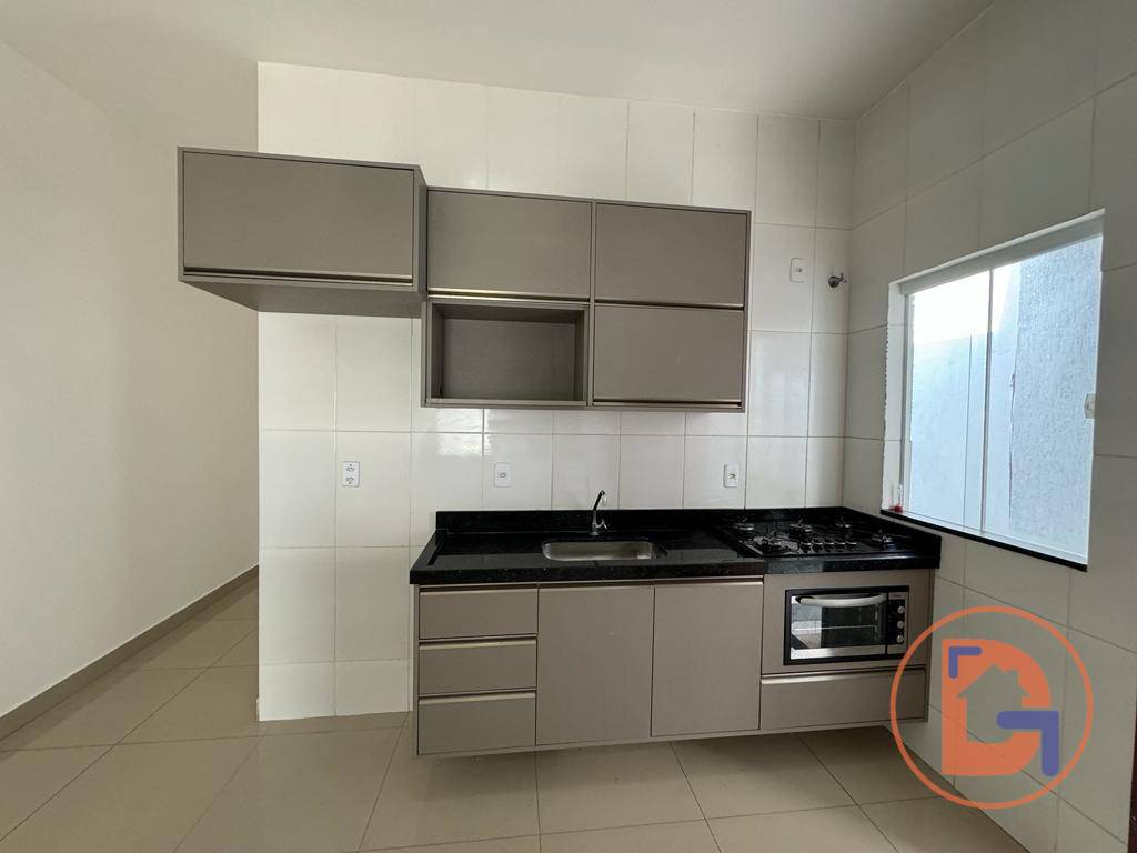 Casa à venda com 2 quartos, 96m² - Foto 7