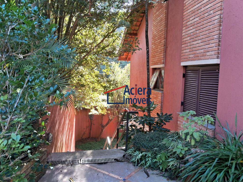 Casa de Condomínio à venda com 3 quartos, 400m² - Foto 5