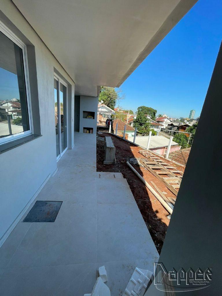 Casa à venda com 3 quartos, 192m² - Foto 4