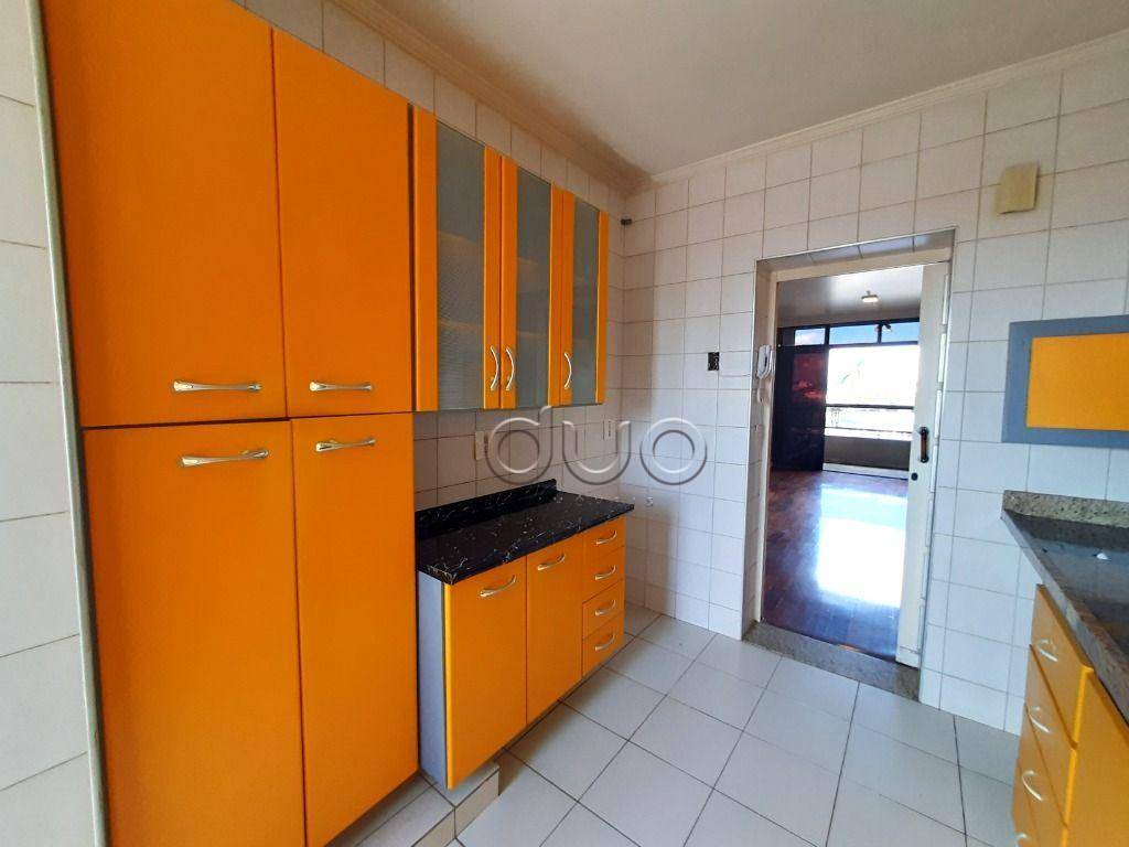 Apartamento para alugar com 3 quartos, 93m² - Foto 9