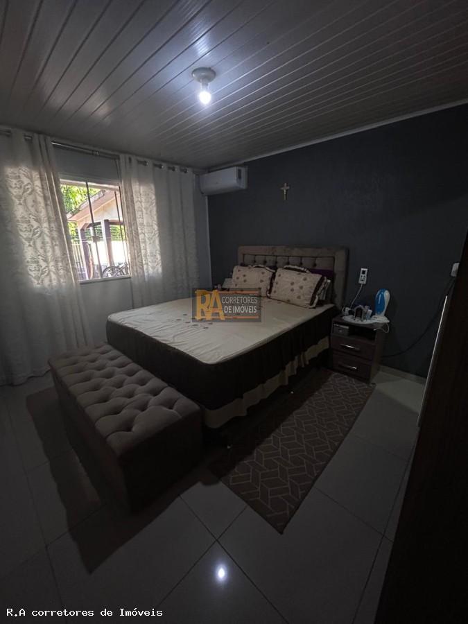 Casa à venda com 3 quartos, 323m² - Foto 11