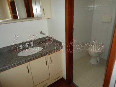 Apartamento para alugar com 2 quartos, 74m² - Foto 8