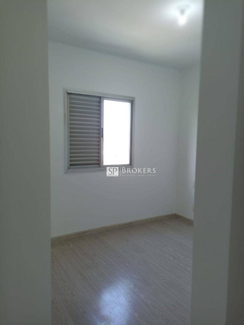 Apartamento à venda com 3 quartos, 77m² - Foto 19