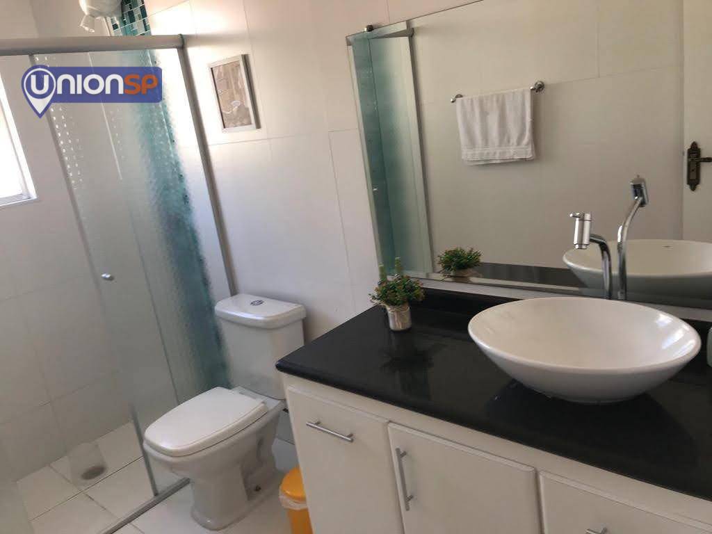 Apartamento à venda com 2 quartos, 80m² - Foto 11