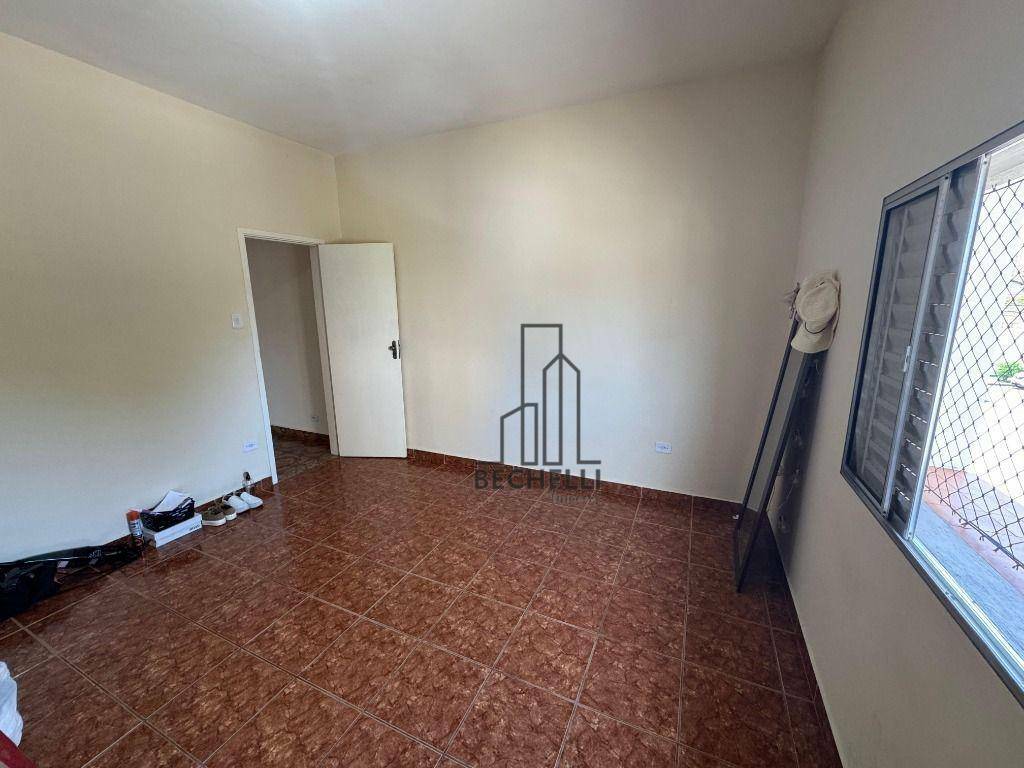 Casa para alugar com 3 quartos, 190m² - Foto 8