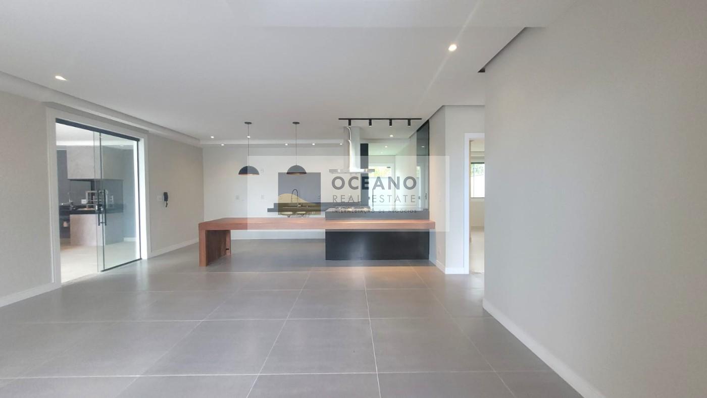 Casa de Condomínio à venda com 4 quartos, 300m² - Foto 32