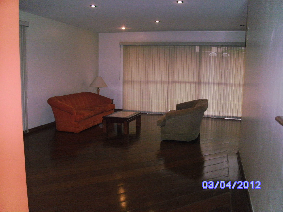 Apartamento à venda com 4 quartos, 210m² - Foto 13