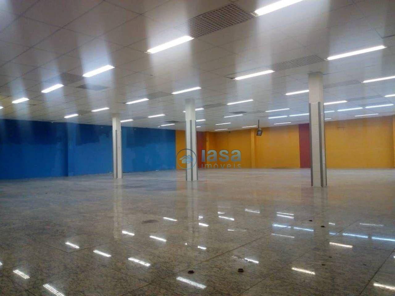 Depósito-Galpão-Armazém para alugar, 590m² - Foto 4