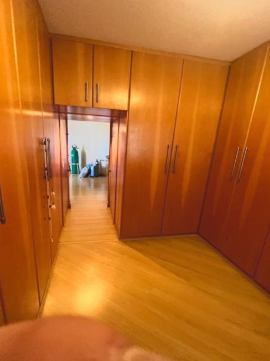 Apartamento à venda com 3 quartos, 140m² - Foto 6