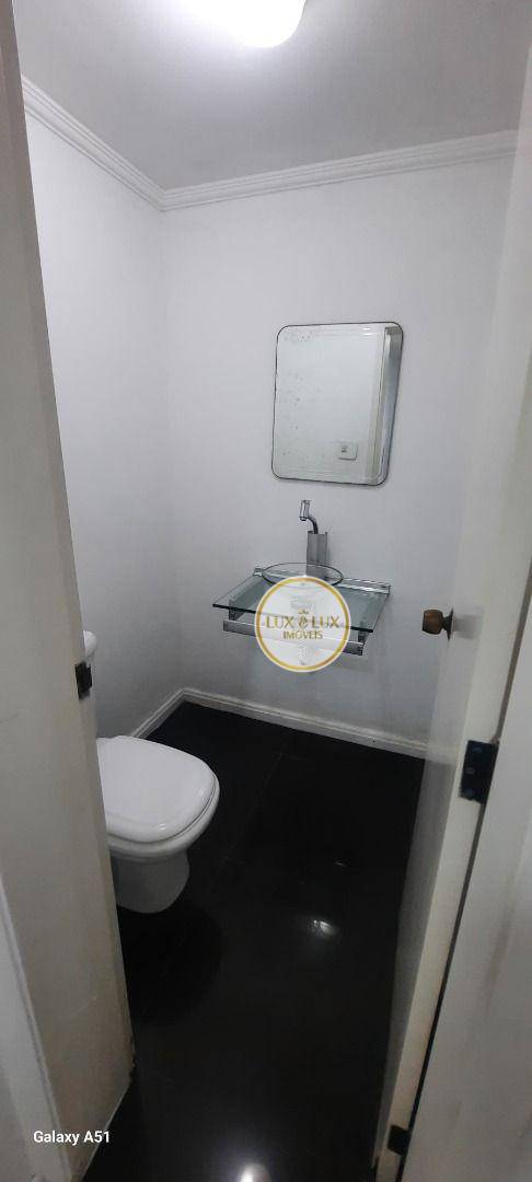 Apartamento para alugar com 4 quartos, 144m² - Foto 9