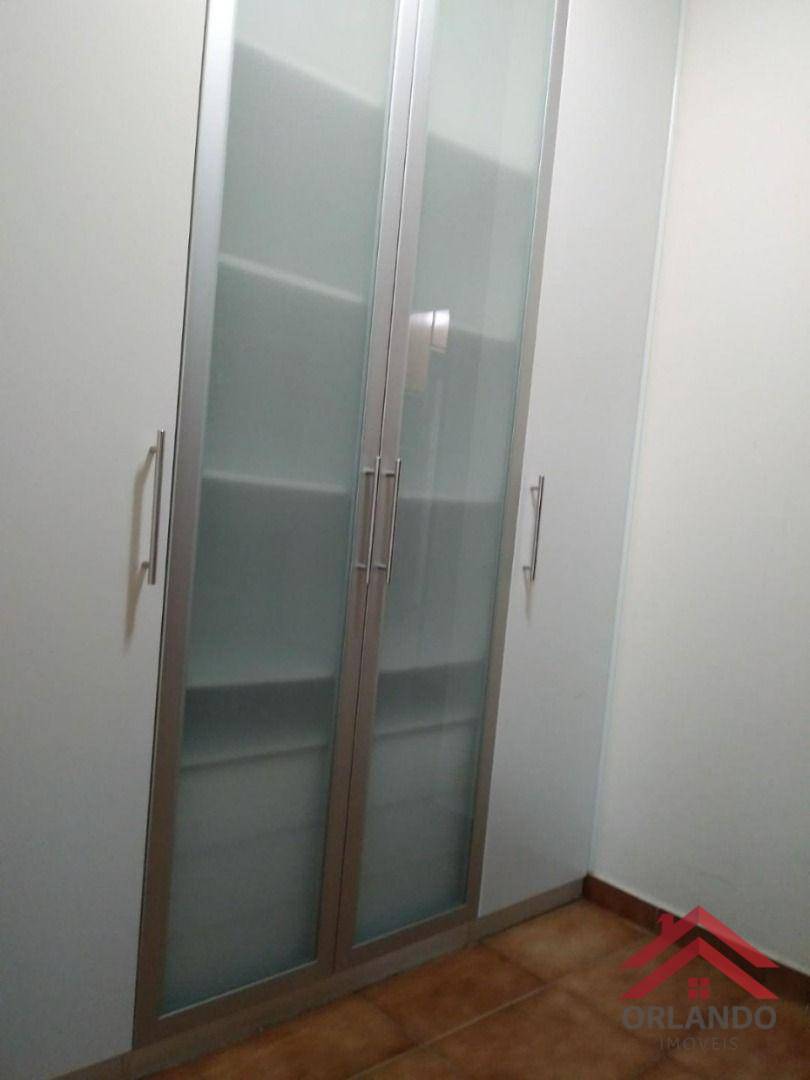 Apartamento à venda com 4 quartos, 203m² - Foto 12