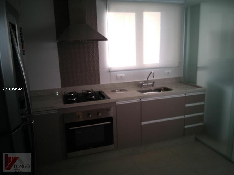 Apartamento à venda com 2 quartos, 77m² - Foto 11