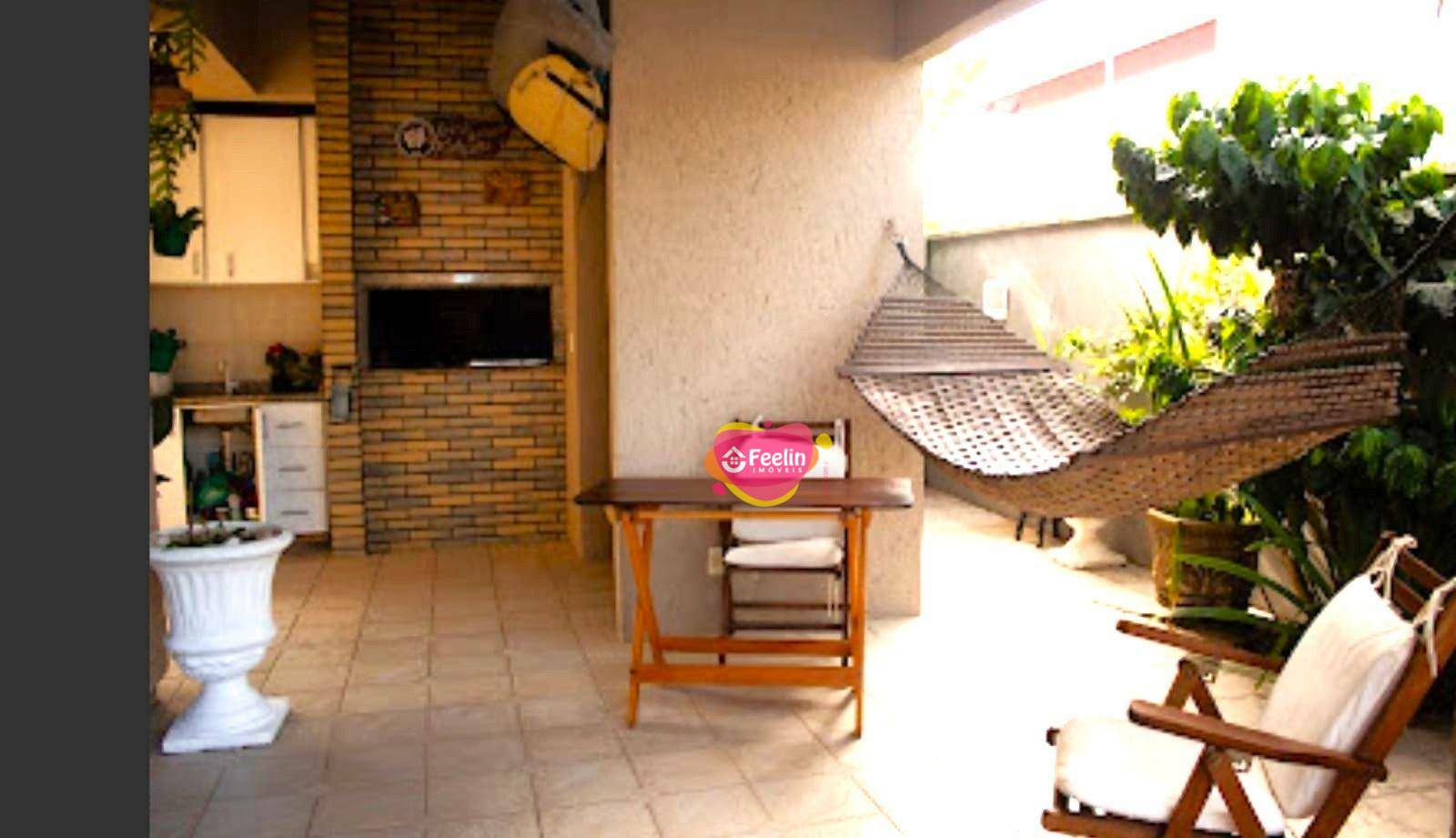 Casa, 5 quartos, 305 m² - Foto 2