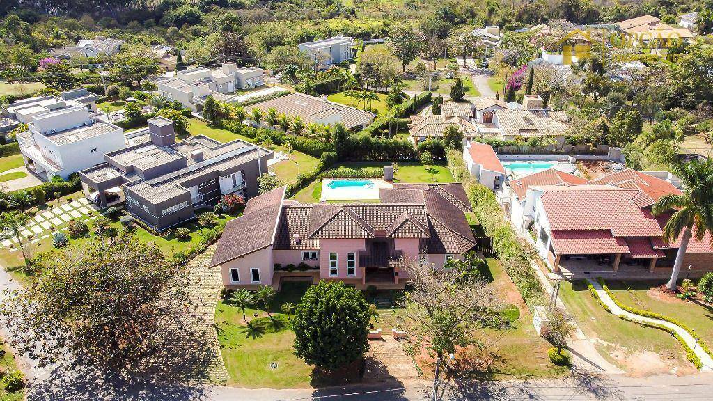 Casa de Condomínio à venda com 3 quartos, 344m² - Foto 2