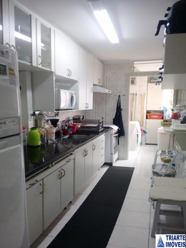 Apartamento à venda com 3 quartos, 79m² - Foto 15