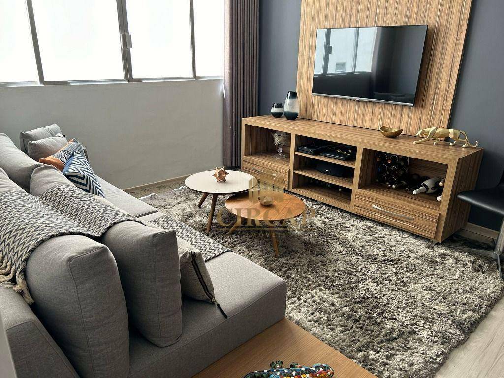 Apartamento à venda com 2 quartos, 68m² - Foto 5