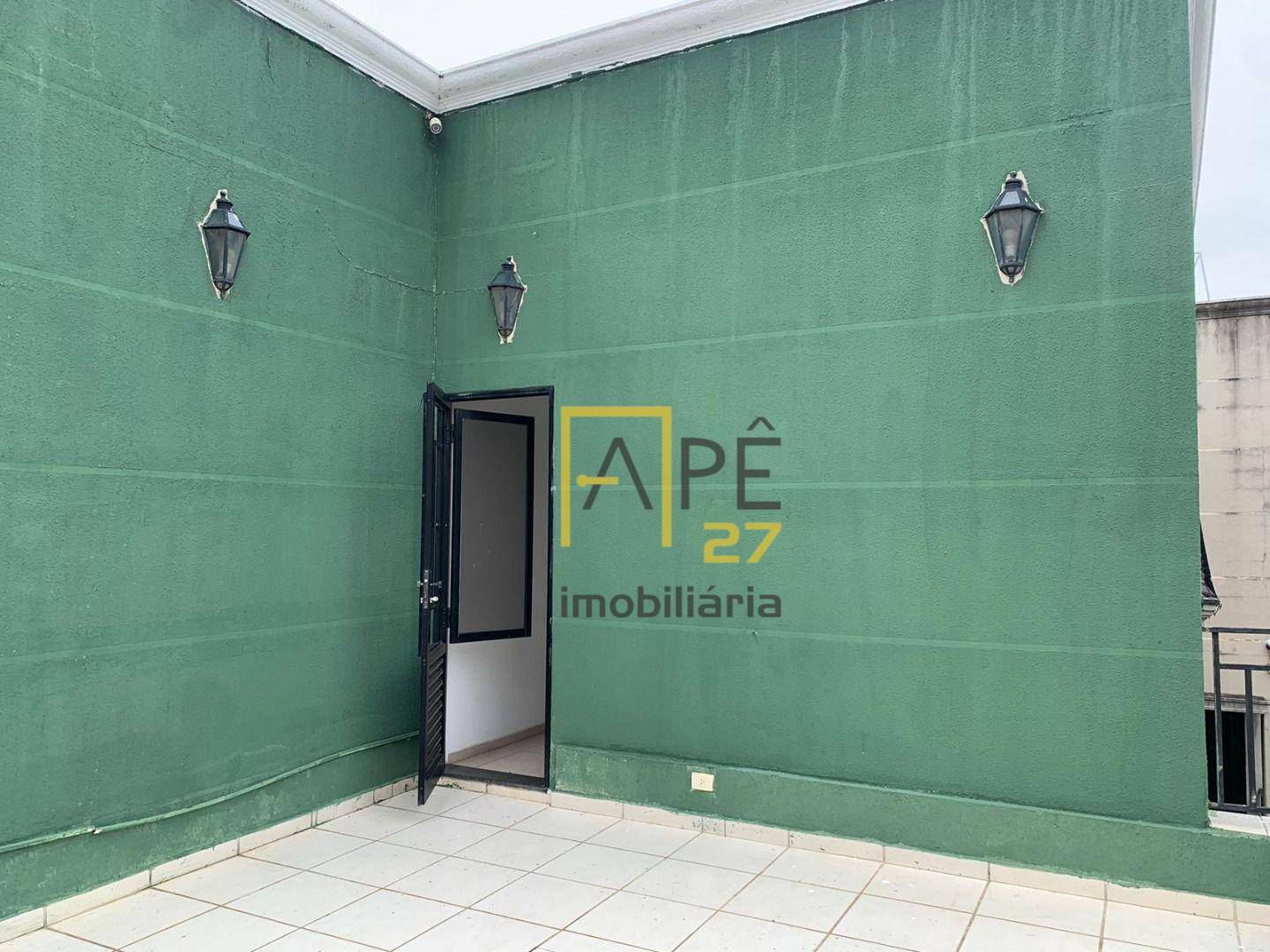 Sobrado para alugar com 3 quartos, 250m² - Foto 12