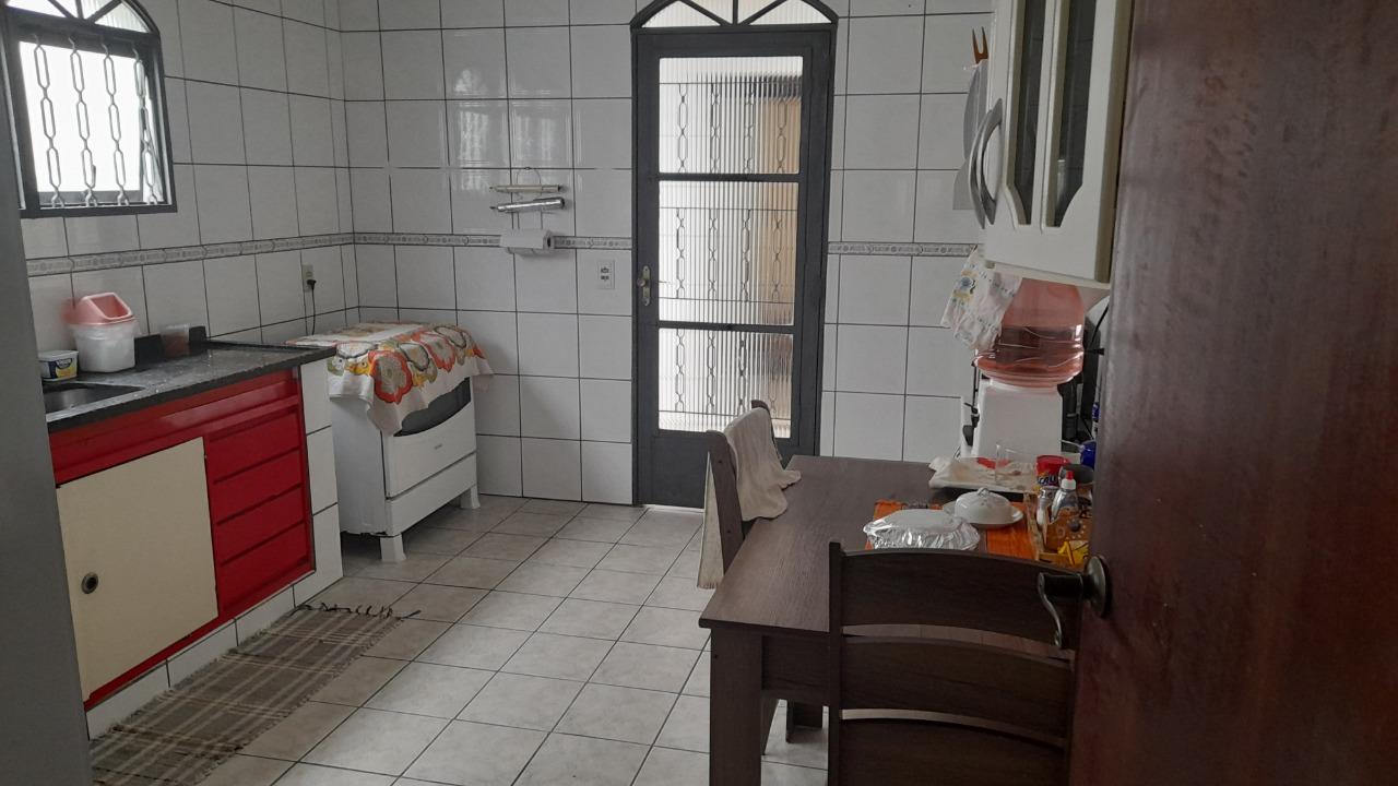 Sobrado à venda com 3 quartos, 190m² - Foto 7