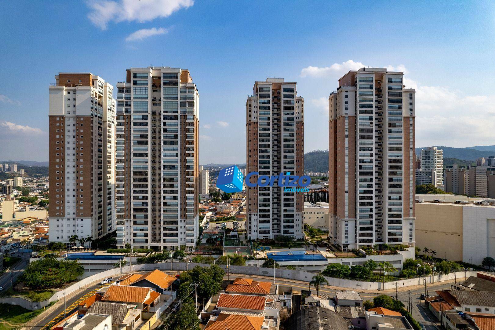 Apartamento à venda com 3 quartos, 271m² - Foto 3