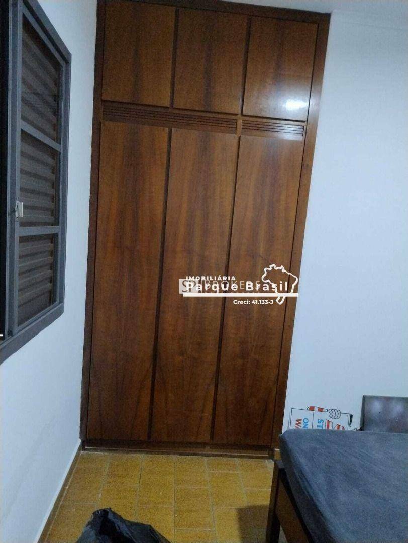 Casa à venda com 3 quartos, 200m² - Foto 29