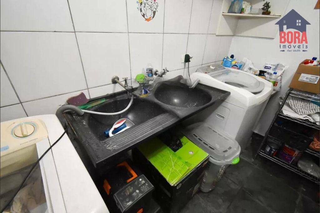 Sobrado à venda com 3 quartos, 200m² - Foto 61