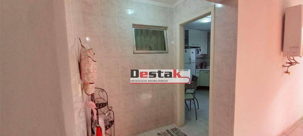 Sobrado à venda com 2 quartos, 138m² - Foto 29