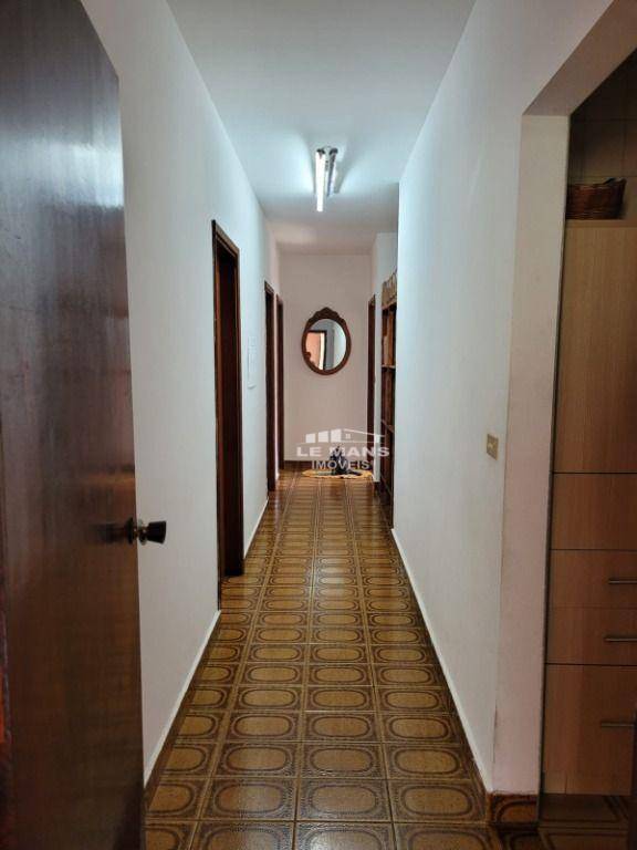 Casa à venda com 3 quartos, 196m² - Foto 9