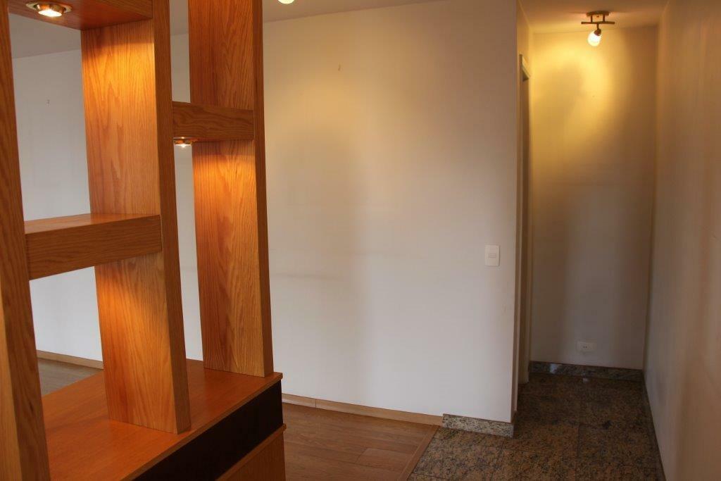 Apartamento à venda com 3 quartos, 140m² - Foto 5