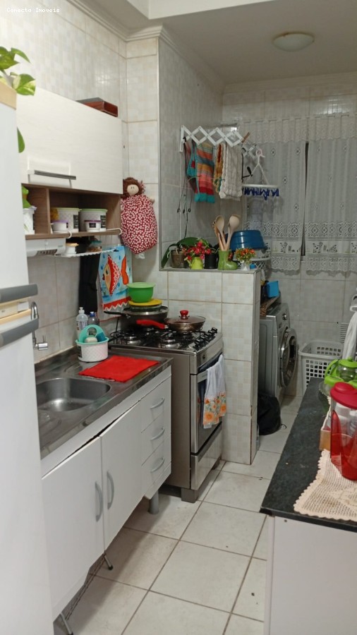 Apartamento à venda com 2 quartos, 62m² - Foto 5