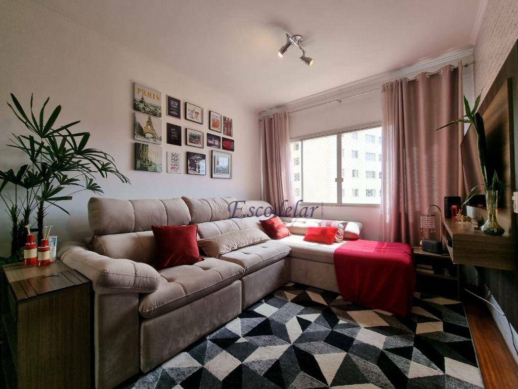 Apartamento à venda com 2 quartos, 70m² - Foto 3