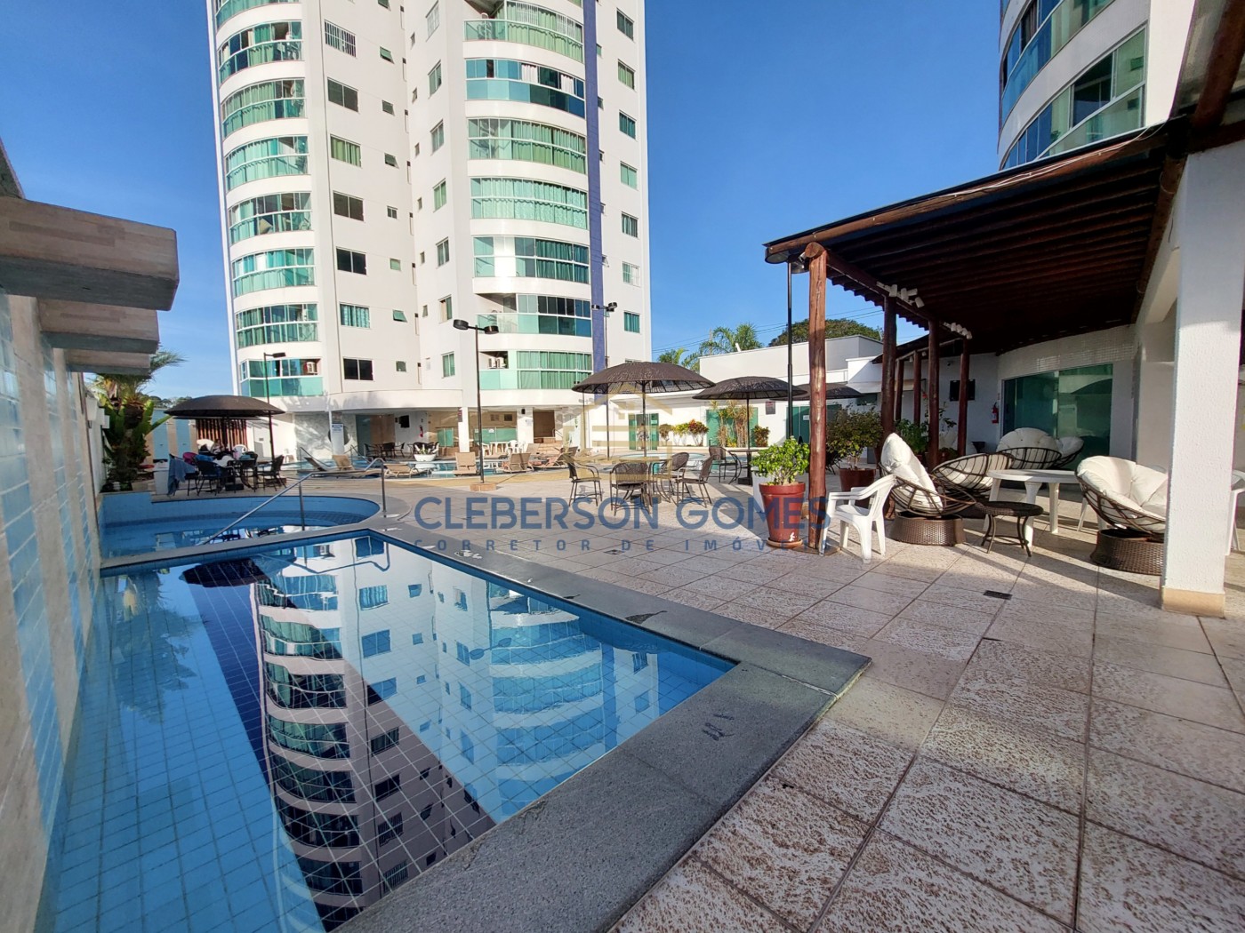 Apartamento à venda com 1 quarto, 42m² - Foto 19