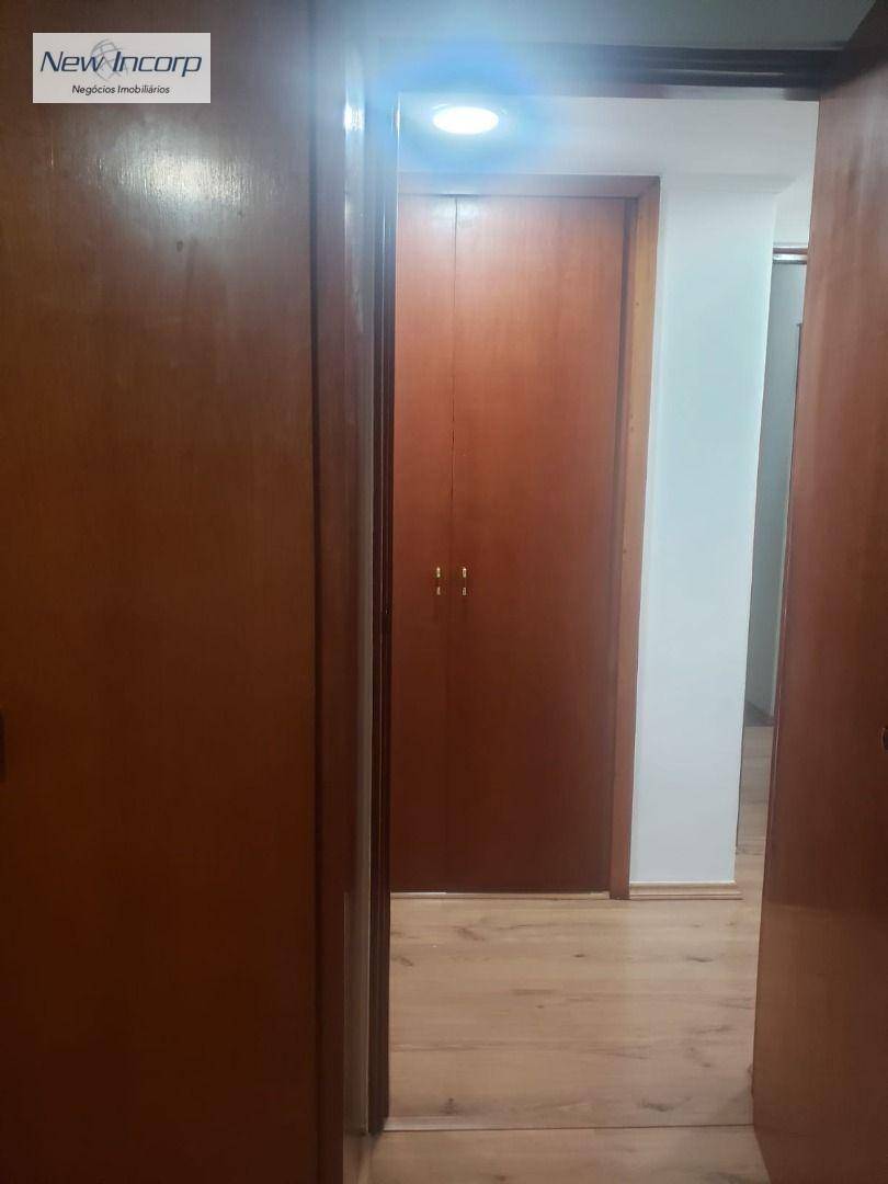 Apartamento à venda com 3 quartos, 220m² - Foto 5