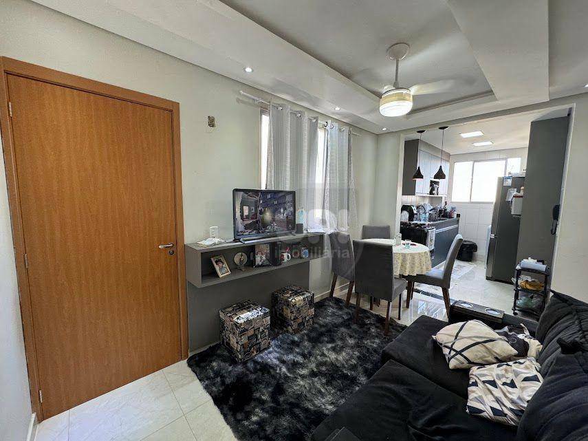 Apartamento à venda com 2 quartos, 45m² - Foto 1