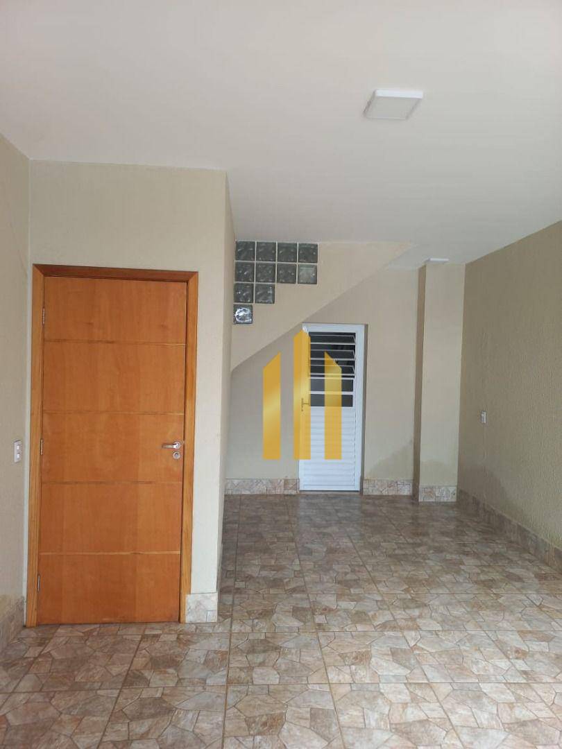 Sobrado à venda com 3 quartos, 180m² - Foto 43