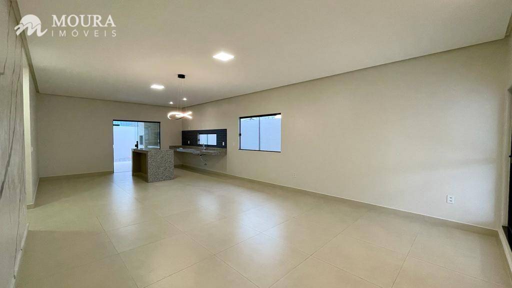 Casa de Condomínio à venda com 3 quartos, 184m² - Foto 4