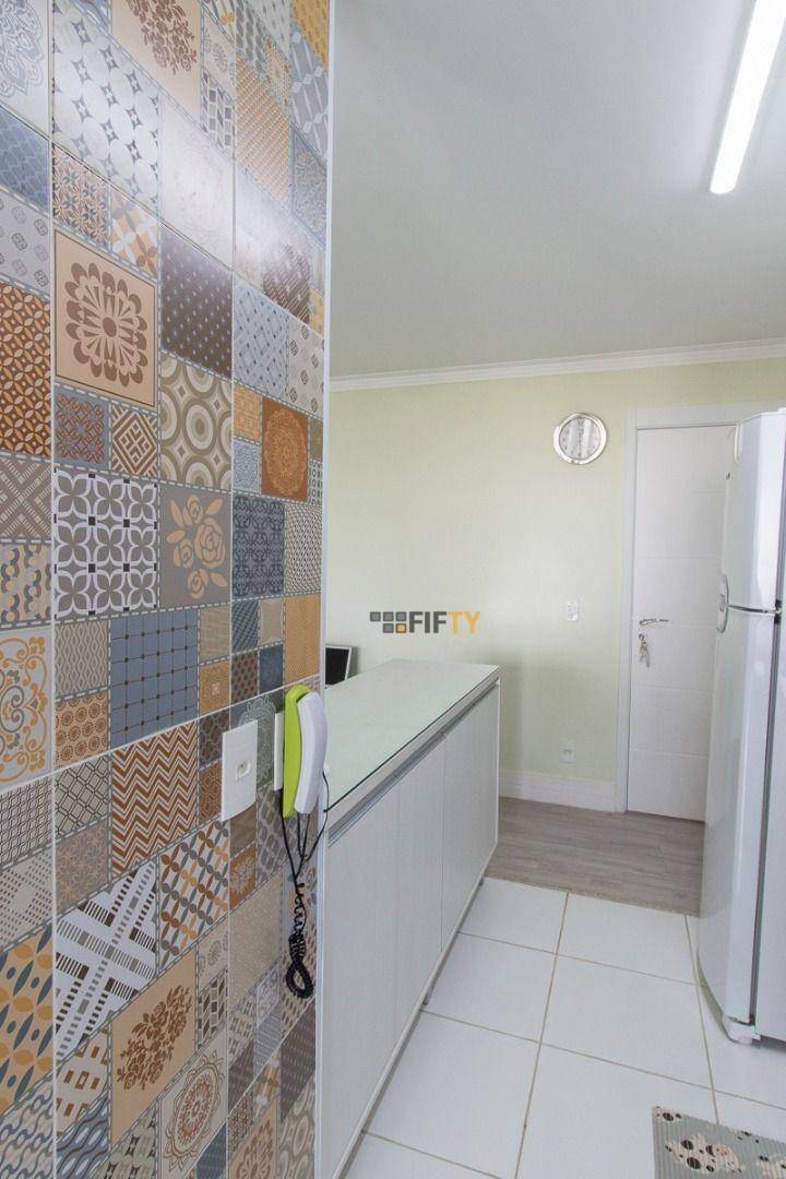 Apartamento à venda com 2 quartos, 68m² - Foto 12