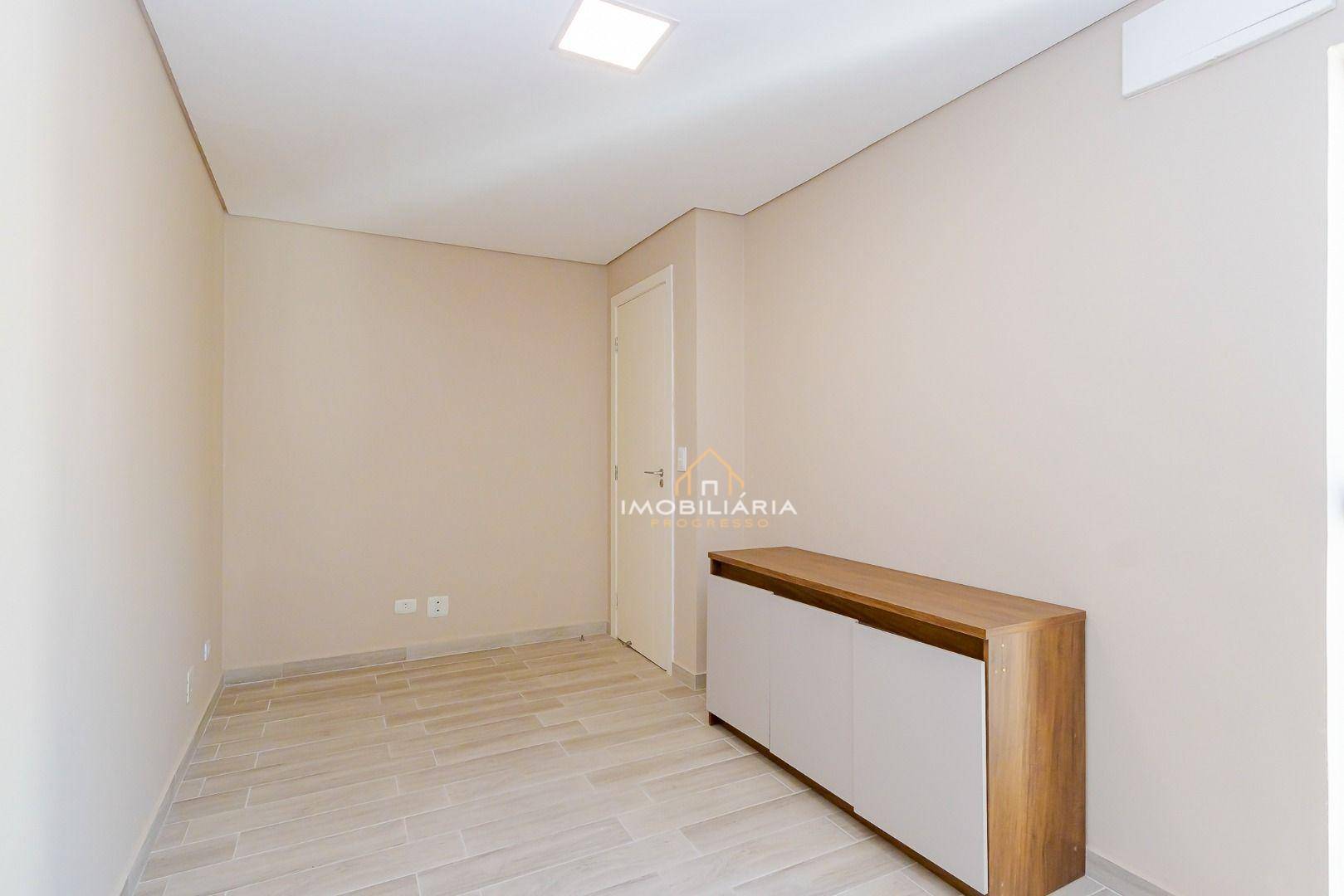 Sobrado à venda com 3 quartos, 250m² - Foto 44