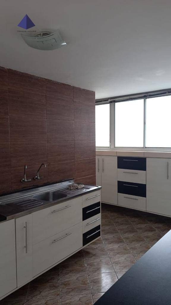 Apartamento à venda com 2 quartos, 64m² - Foto 1