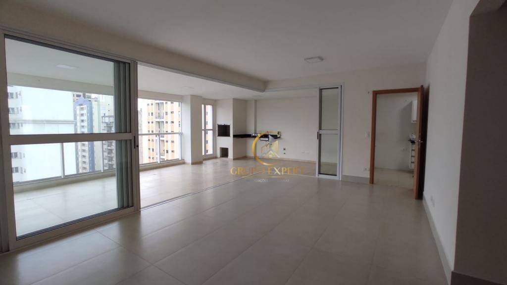 Apartamento à venda com 3 quartos, 160m² - Foto 3