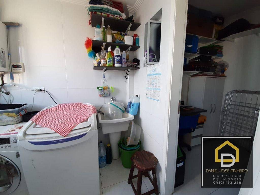 Apartamento à venda com 3 quartos, 157m² - Foto 18