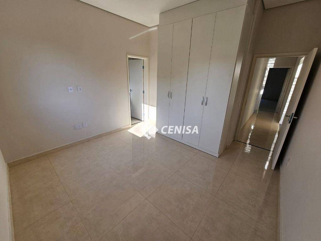 Casa de Condomínio à venda com 3 quartos, 254m² - Foto 24