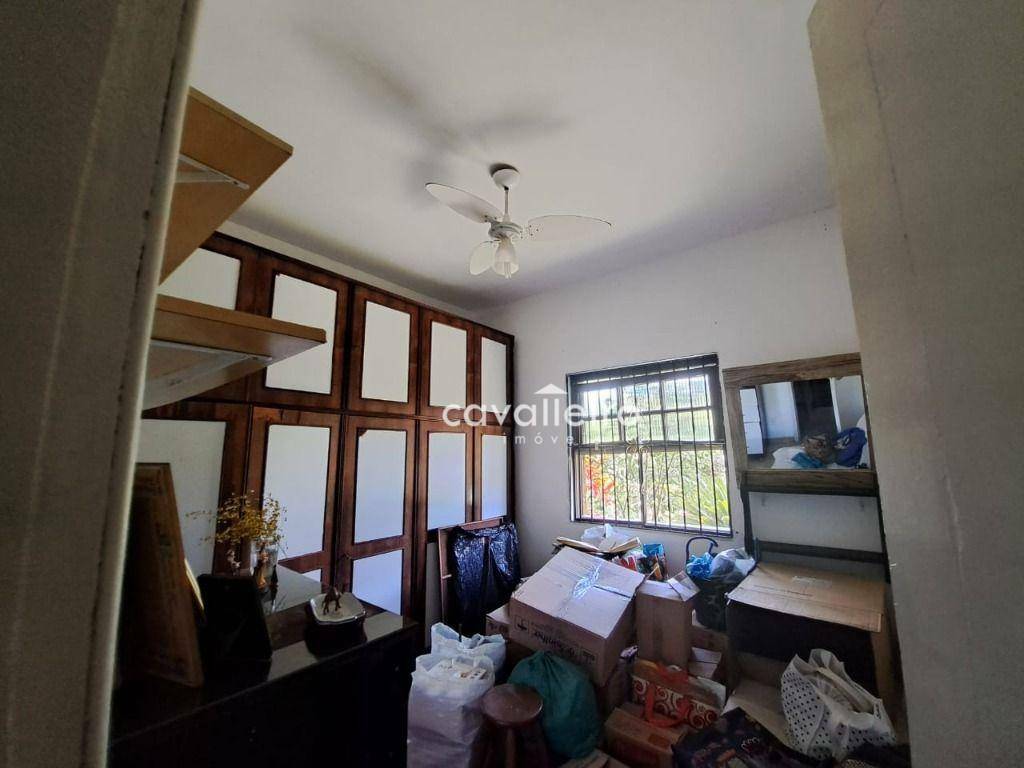 Casa à venda com 4 quartos, 290m² - Foto 36