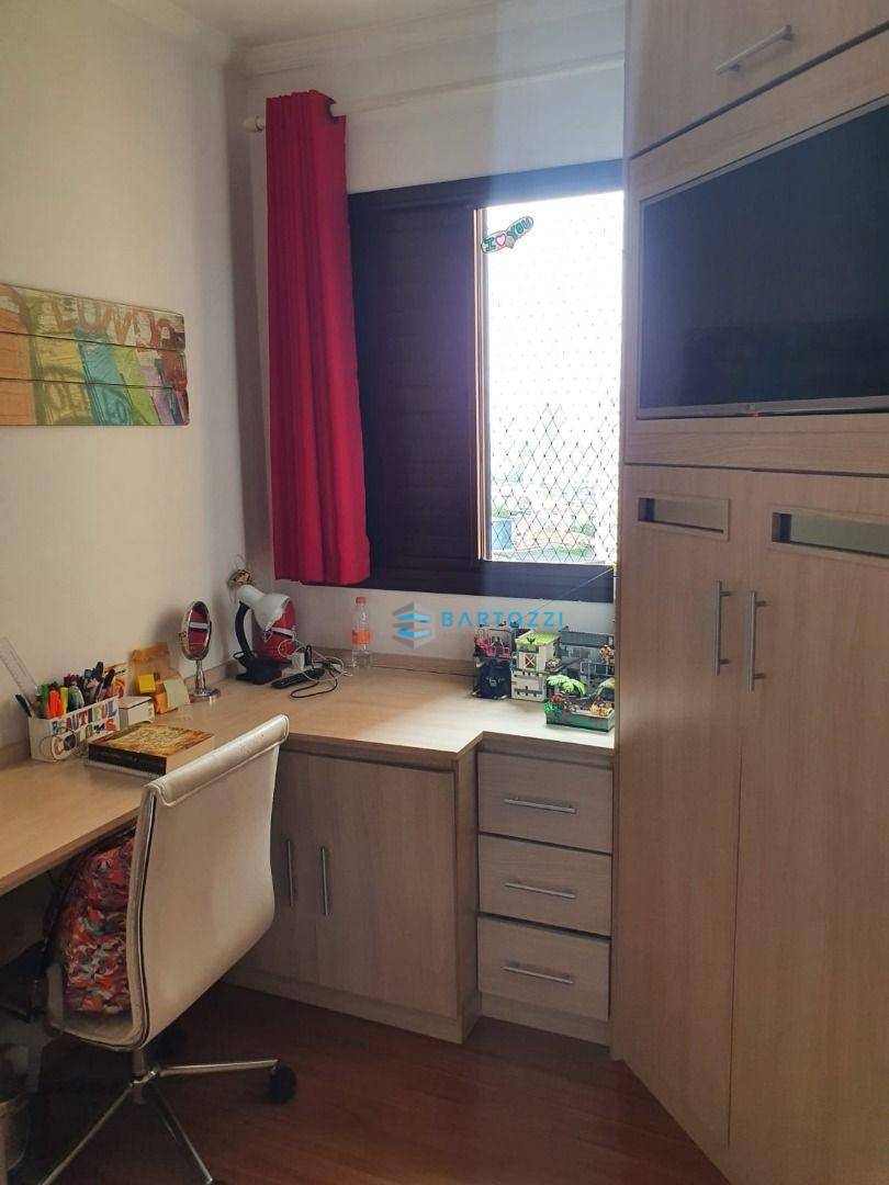 Apartamento à venda com 3 quartos, 67m² - Foto 17