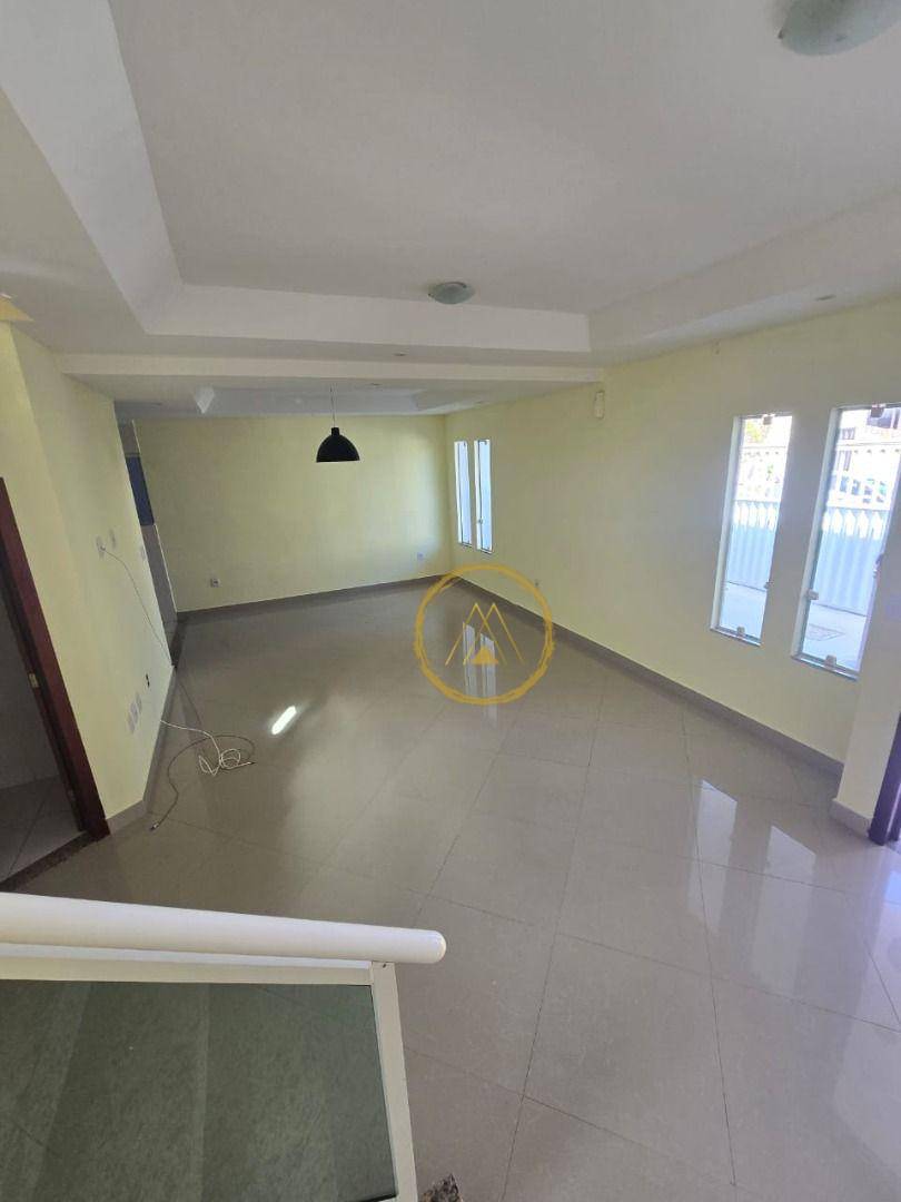 Casa à venda com 3 quartos, 154m² - Foto 8