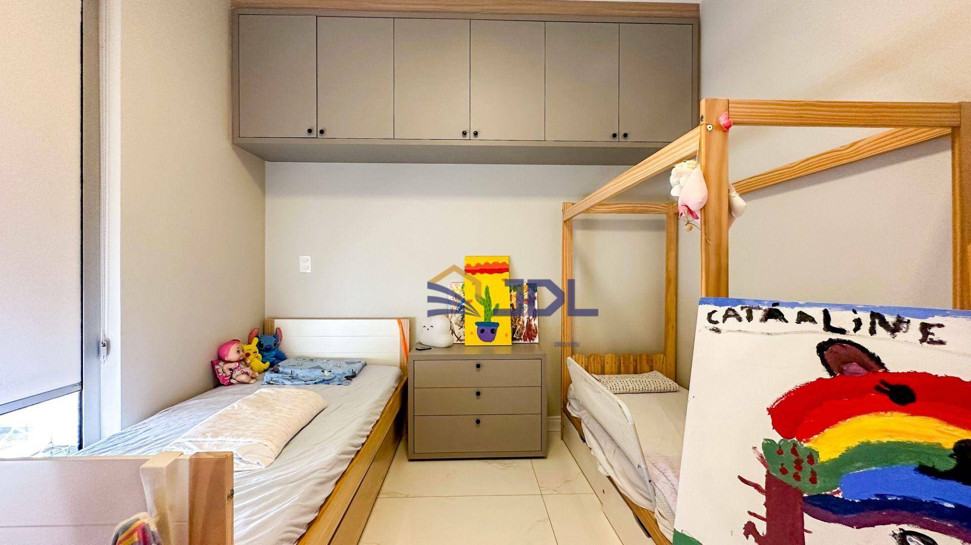 Apartamento à venda com 3 quartos, 121m² - Foto 8