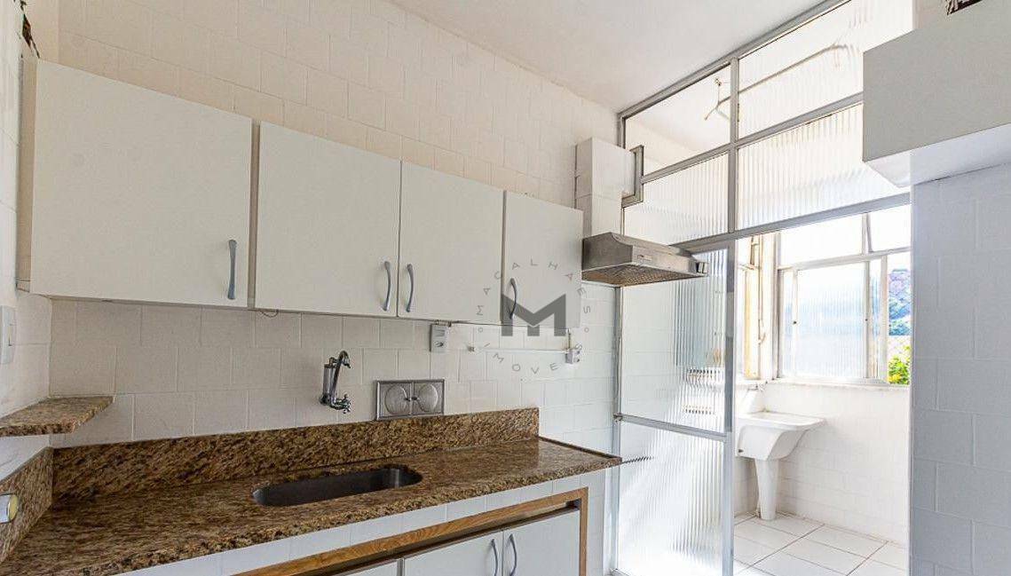 Apartamento à venda com 3 quartos, 101m² - Foto 18