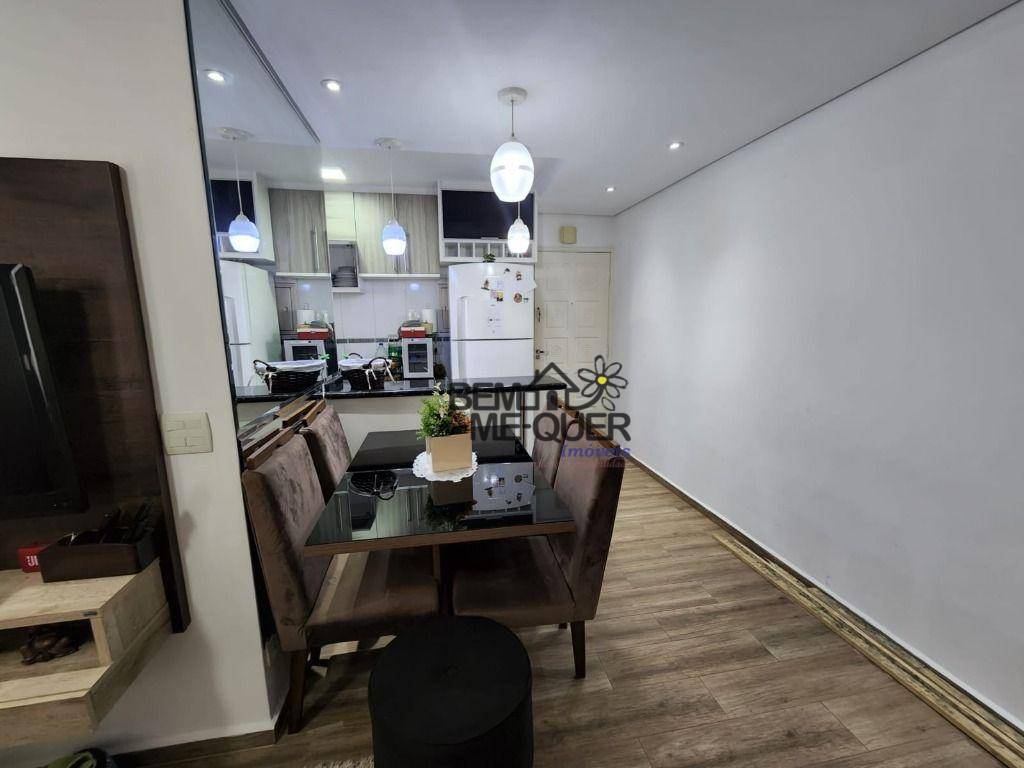 Apartamento à venda com 2 quartos, 55m² - Foto 17