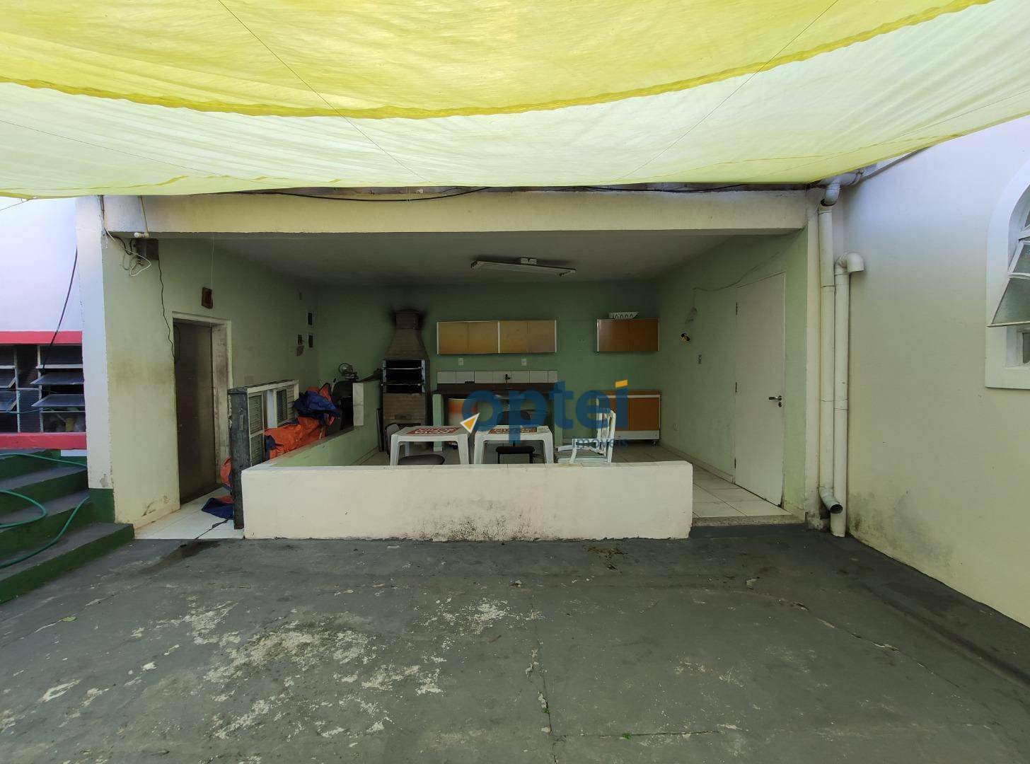 Casa à venda com 3 quartos, 600m² - Foto 17