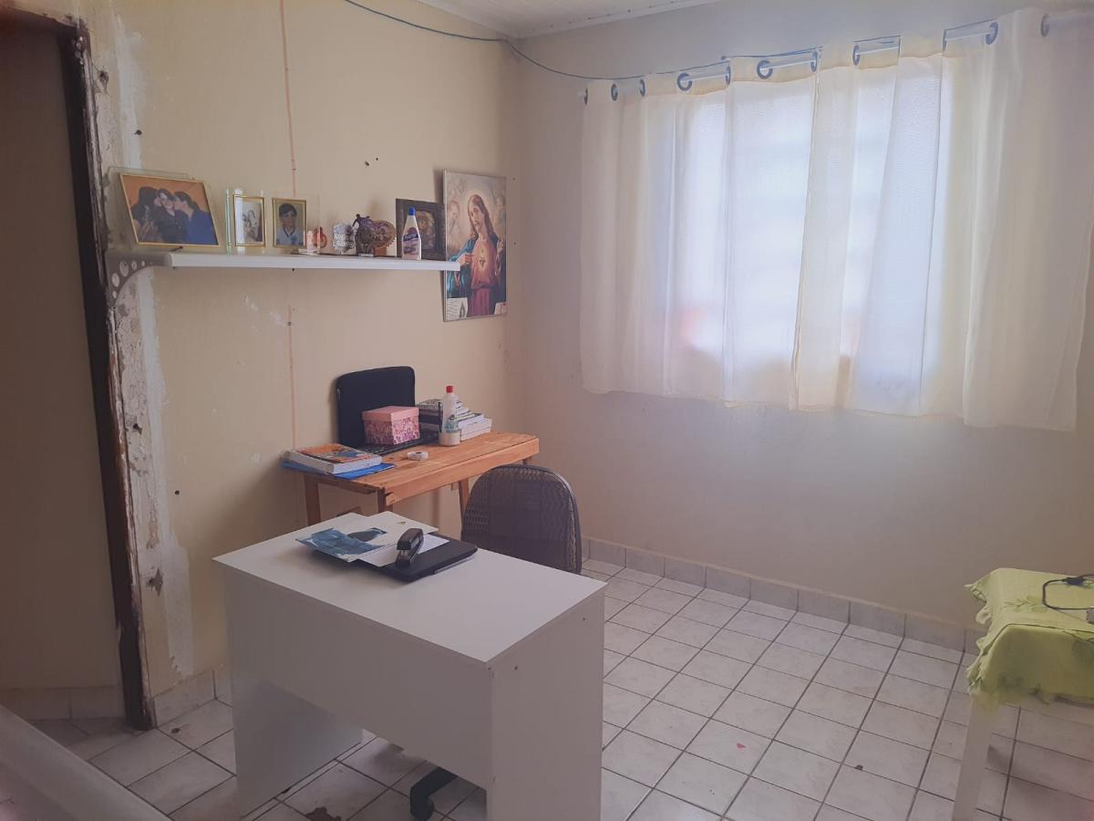 Casa à venda com 4 quartos, 200m² - Foto 16